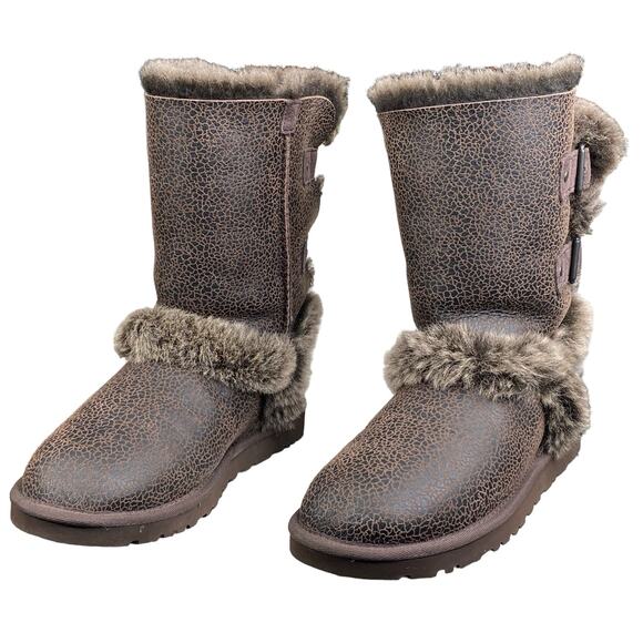 UGG Women’s Skylah Brown Leather Bomber shelling Winter Boot Size US 6 - Picture 6 of 11